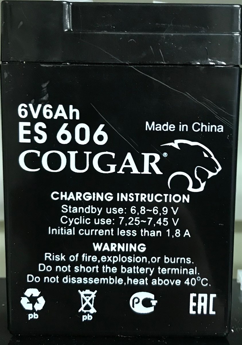 Cougar ES 606, аккумуляторная батарея для ИПБ